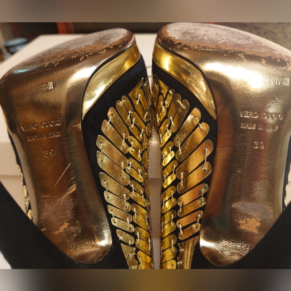 Showstopping Gold Black Suede ROBERTO CAVALLI Peeptoe Metallic Stiletto Pump 39 - Picture 9 of 10